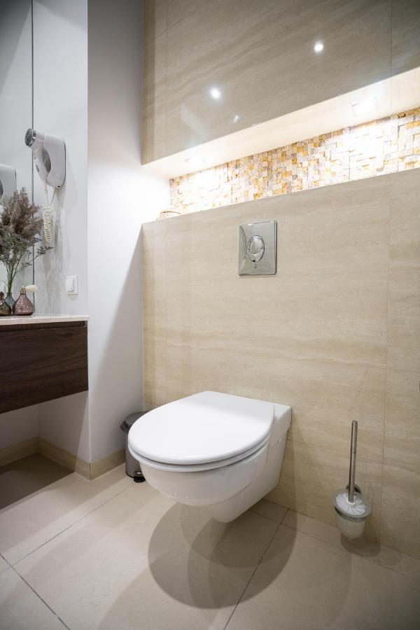 Oomph Warsaw Central Luxurious Air-Conditioned Apartment With Balcony Exterior photo